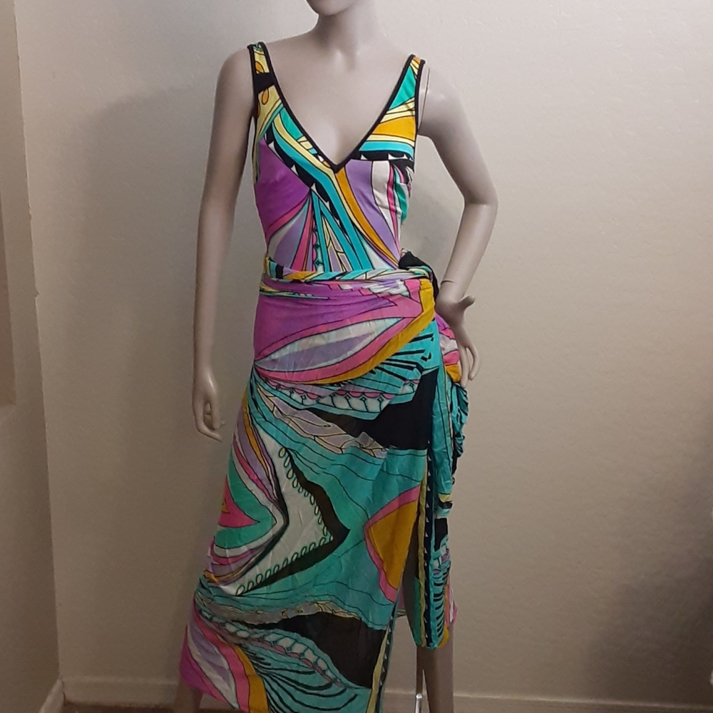 Sunflair One Piece Bathing Suit W/Sarong